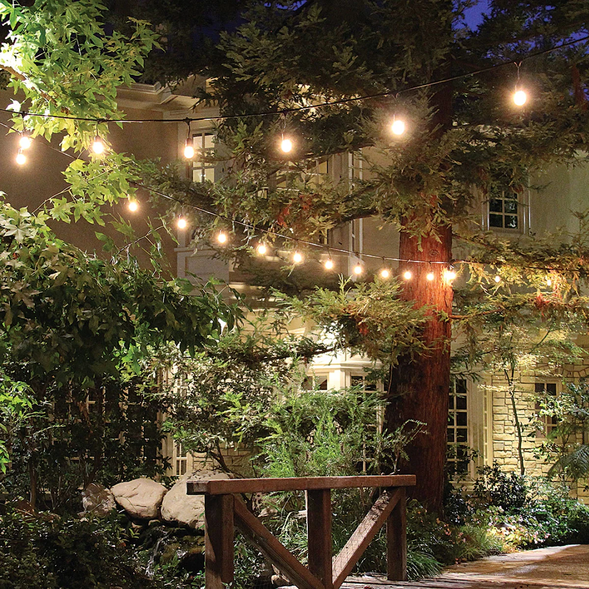 Feit Electric, Serie de Luces LED para Exterior 48" foto 3